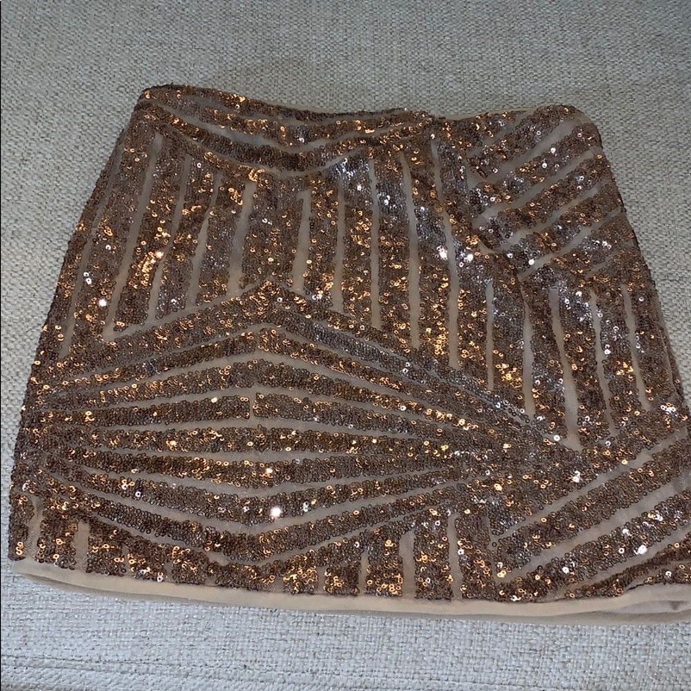 Sequin mini